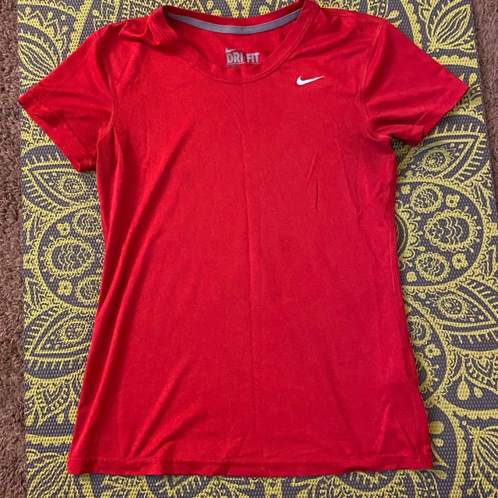 Nike Dri Fit t shirt
